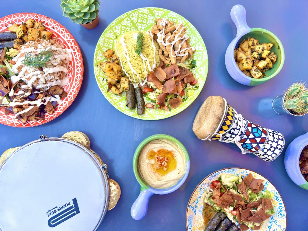 tabla falafel egyptian food restaurant marseille houmous